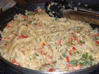 Blackend Chicken Alfredo Diablo Adding the Pasta Picture